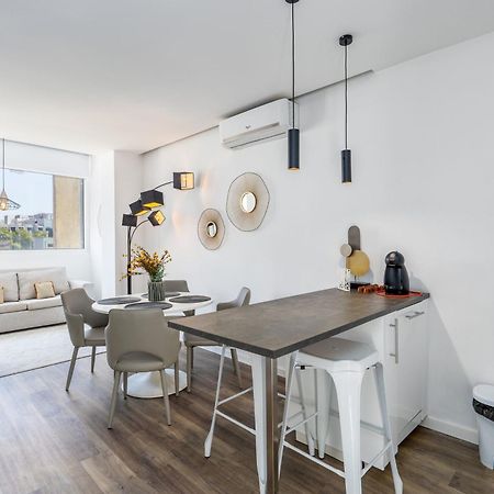 Angel Flats Apartment Porto Luaran gambar