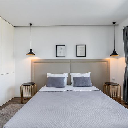 Angel Flats Apartment Porto Luaran gambar