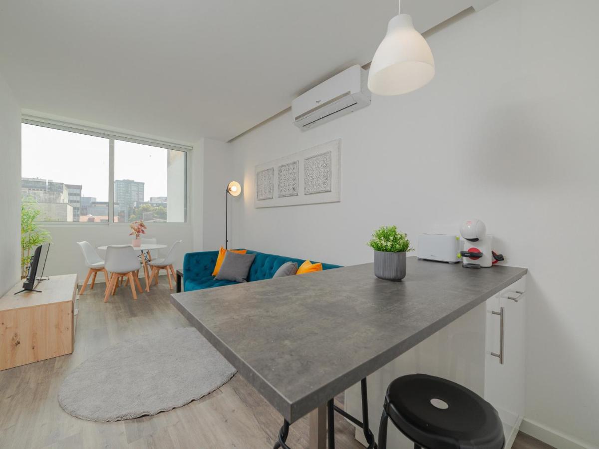Angel Flats Apartment Porto Luaran gambar
