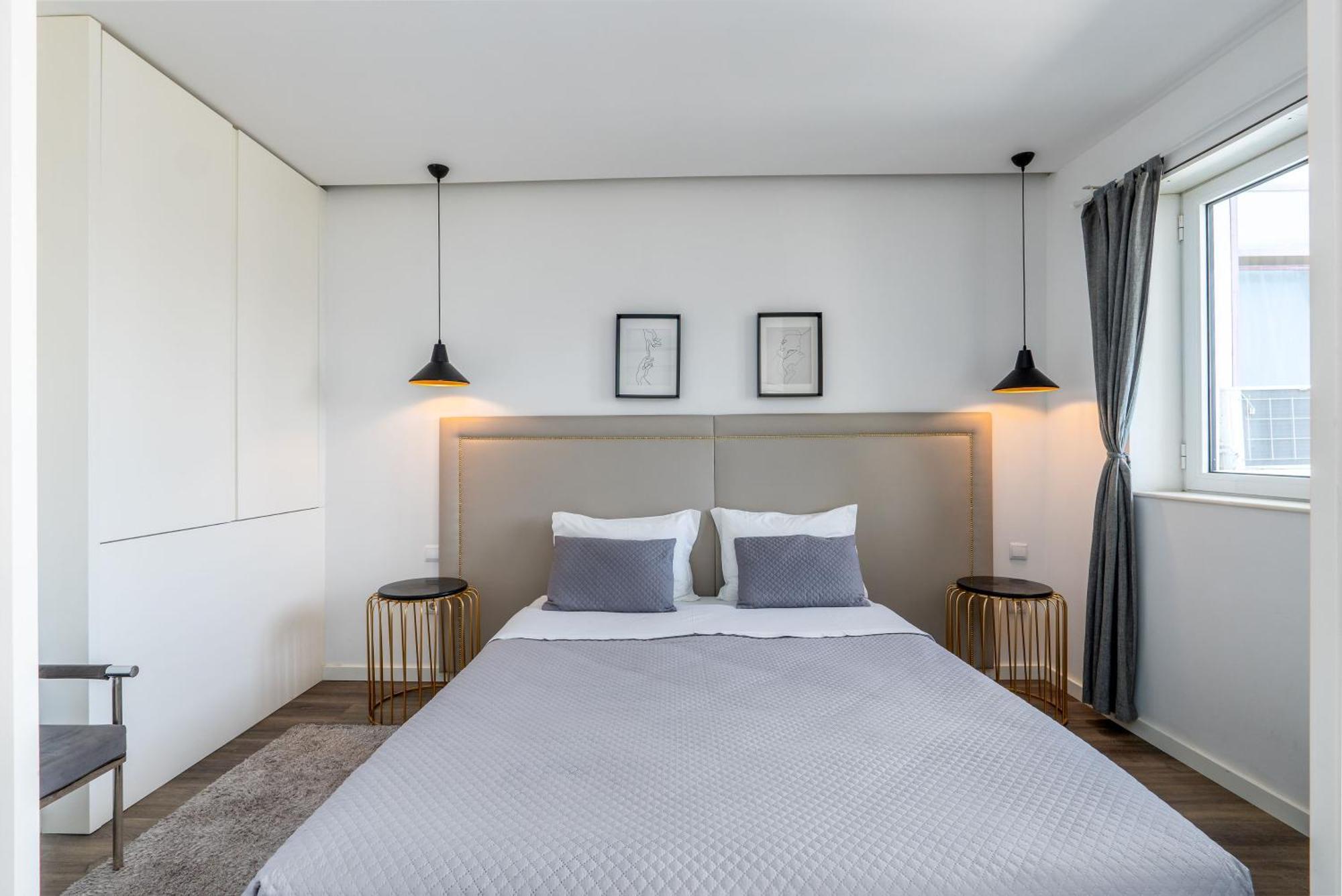 Angel Flats Apartment Porto Luaran gambar