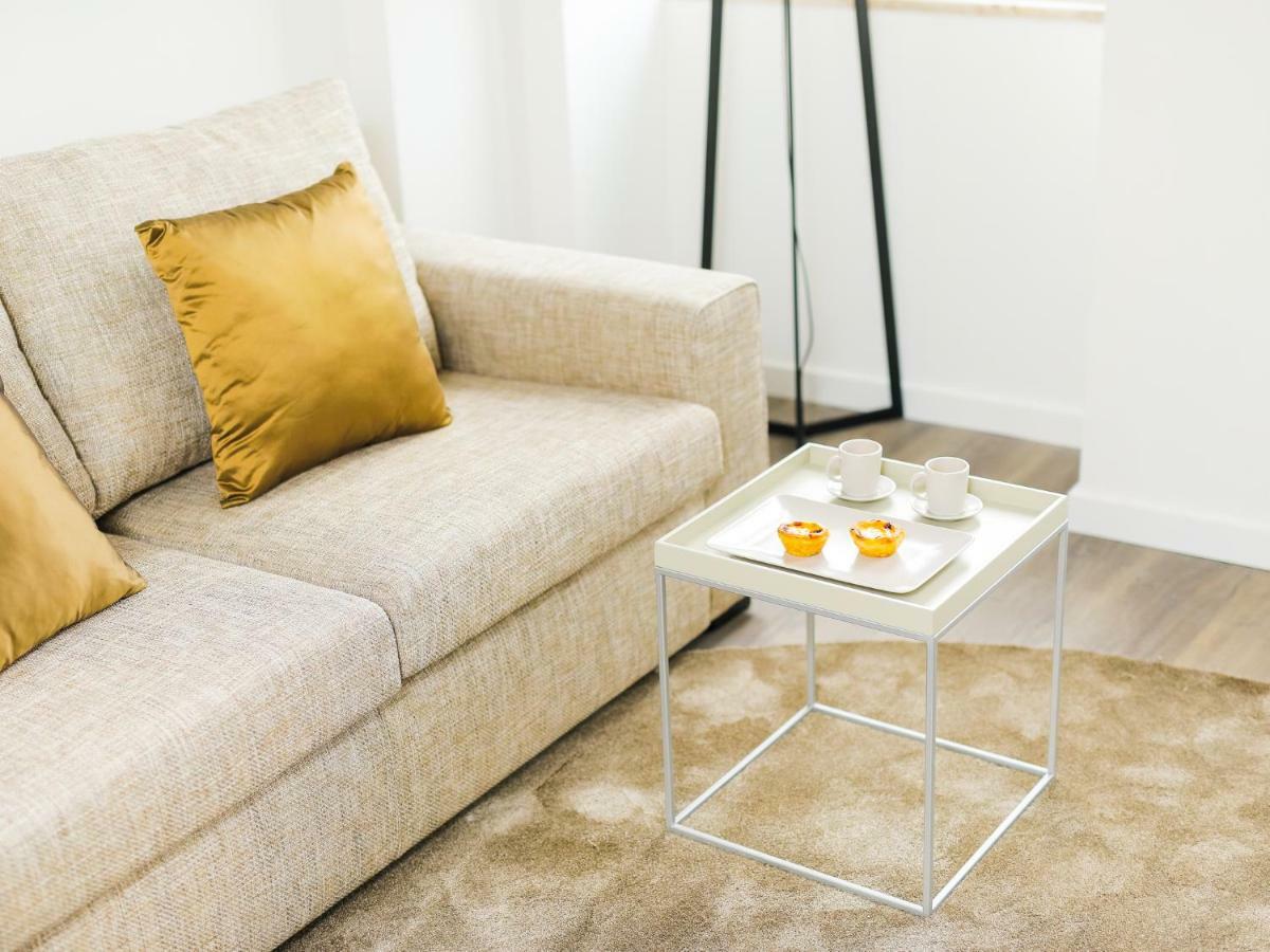 Angel Flats Apartment Porto Luaran gambar