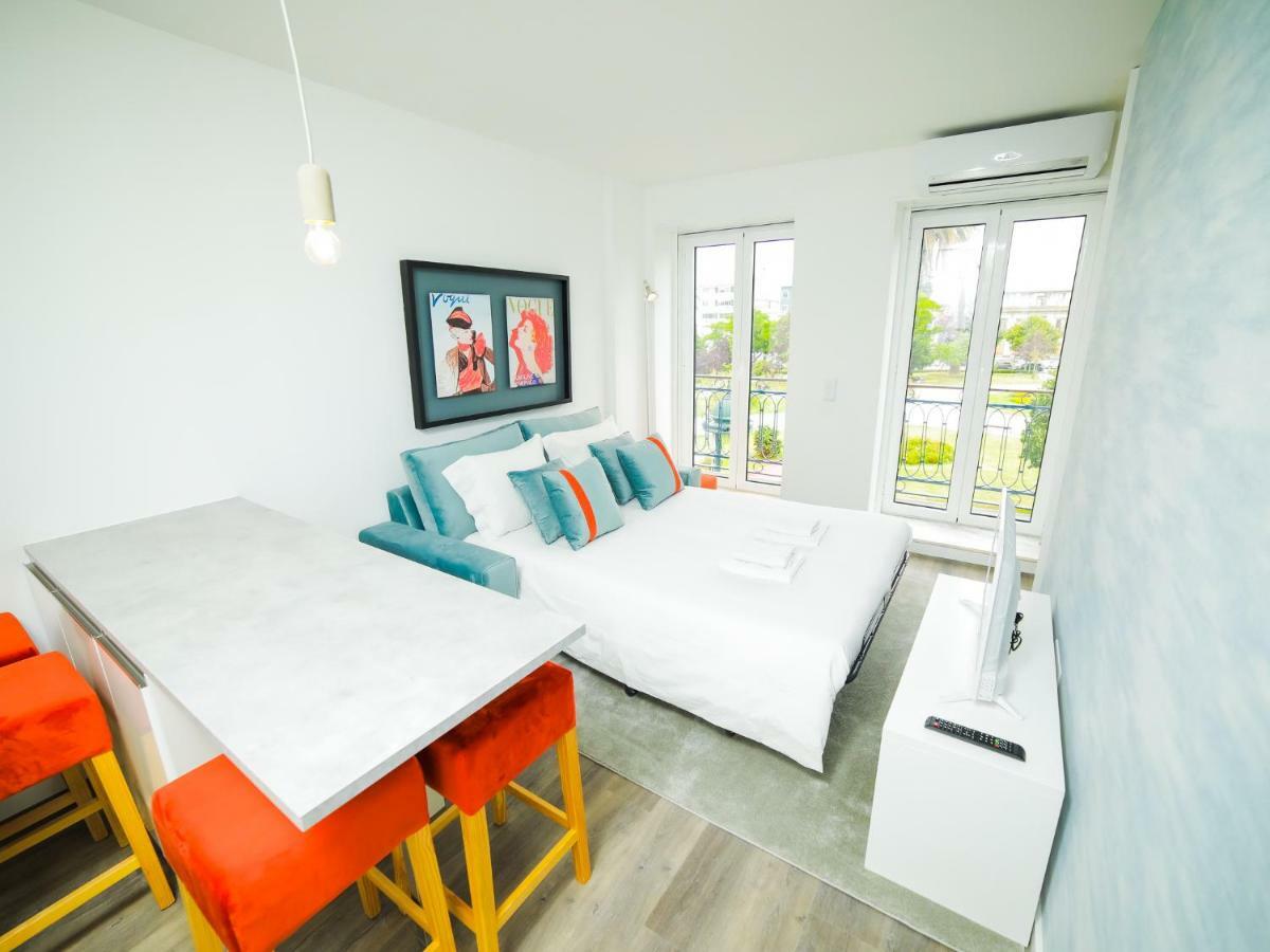 Angel Flats Apartment Porto Luaran gambar