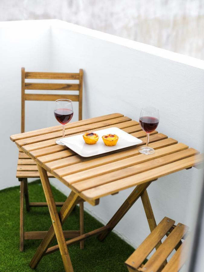 Angel Flats Apartment Porto Luaran gambar