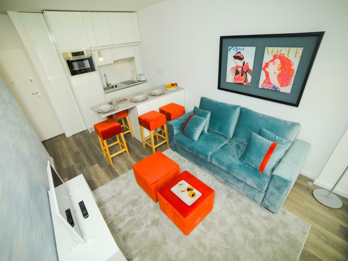 Angel Flats Apartment Porto Luaran gambar